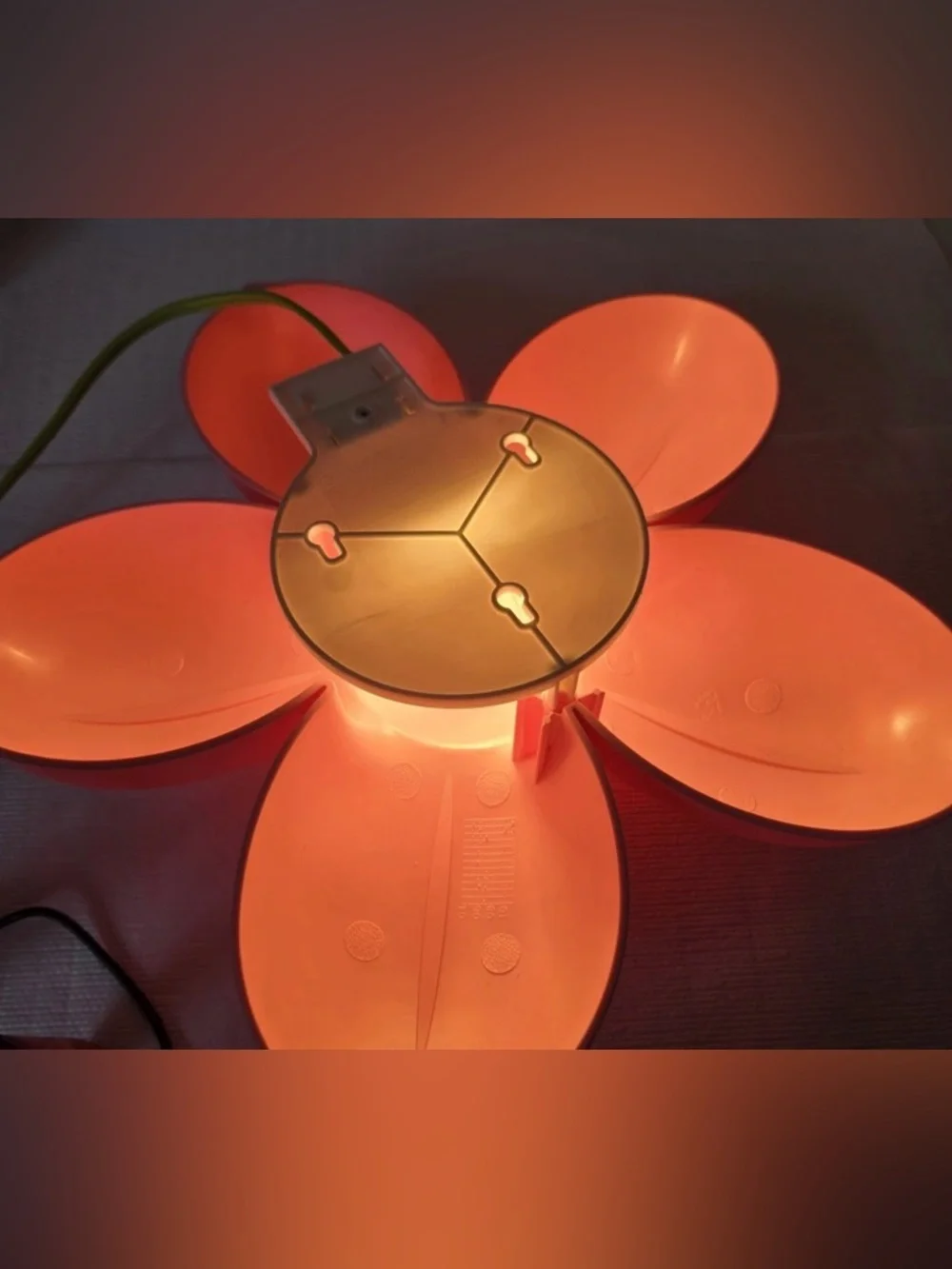 VTG IKEA Smila Blomma Flower Daisy Wall Hanging Sconce Light Lamp Pink14”